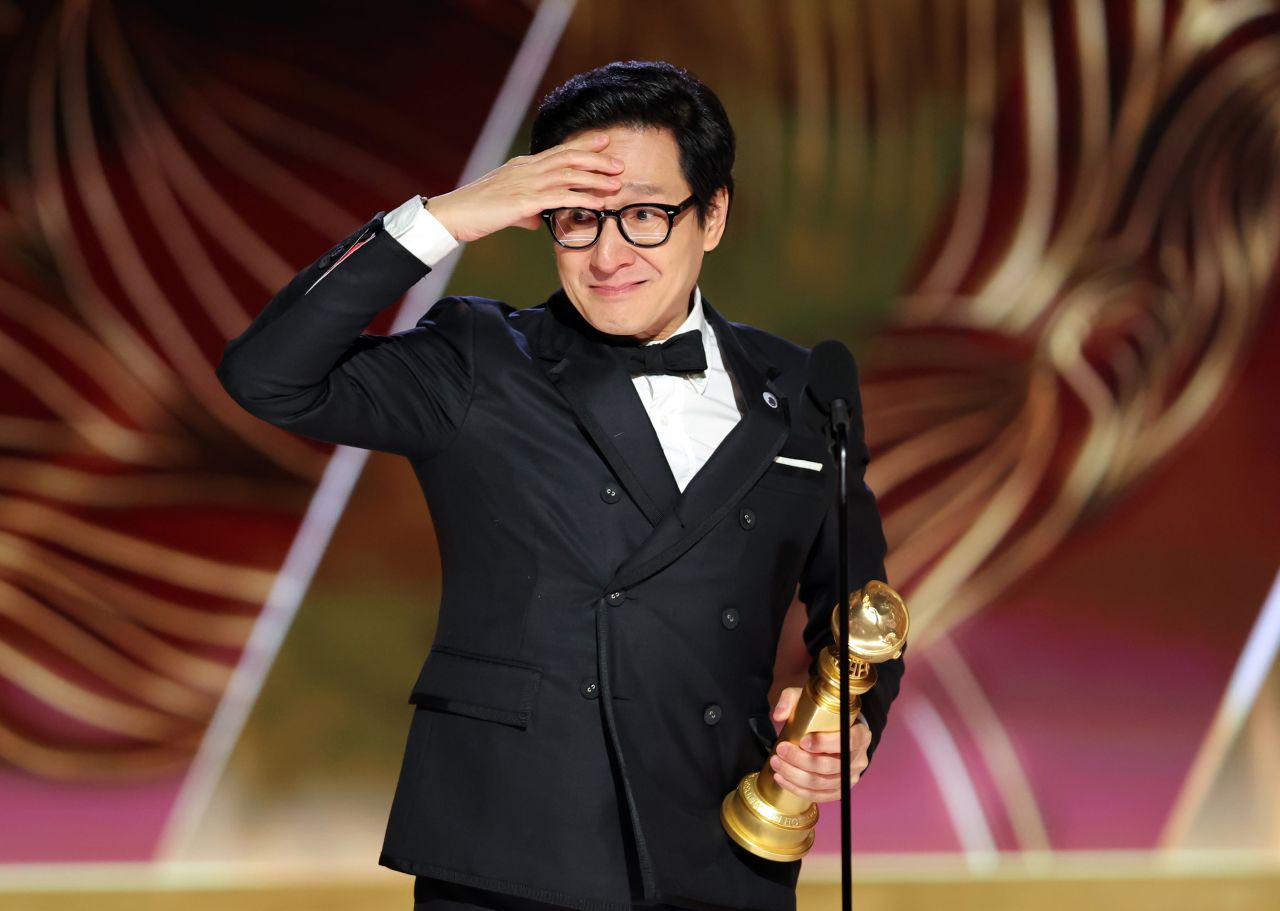 Ke Huy Quan accepts the Golden Globe for <a href=